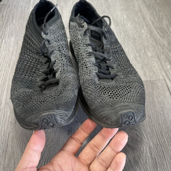 NIKE FLYKNIT RACER SHOES MEN\'S SIZE 10.5 TRIPLE BLACK GRAY GREY 526628-009 main image 8